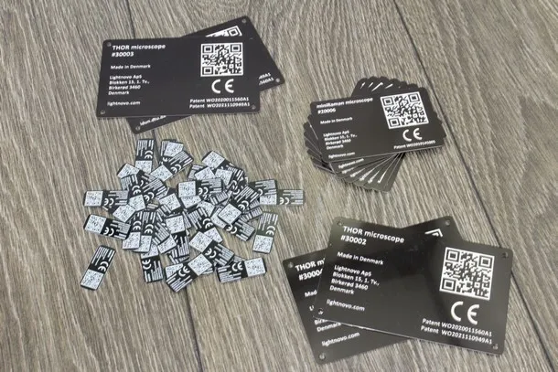 Придбати таблички з QR-кодом